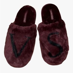 Victoria's Secret Plush Maroon Slippers